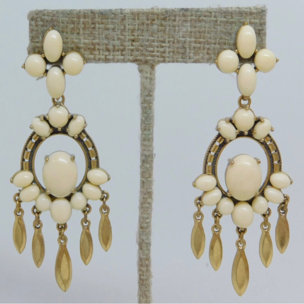 Stella and Dot Mallorca
Chandelier Earrings